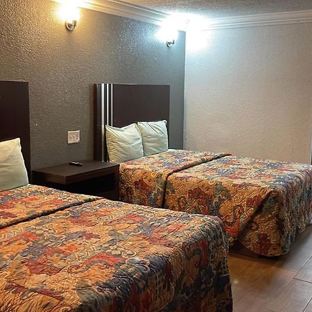 Budget Inn And Suites Crowley Bagian luar foto