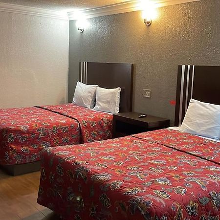 Budget Inn And Suites Crowley Bagian luar foto
