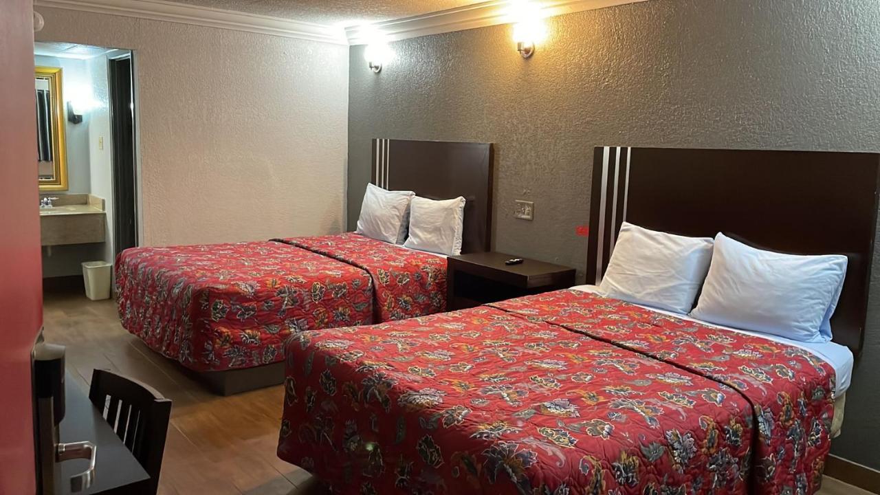 Budget Inn And Suites Crowley Bagian luar foto